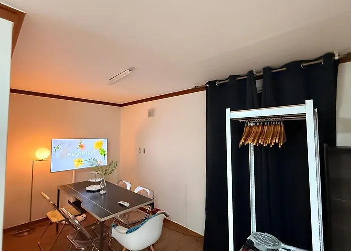 Gangnam Station 1min Netflix Two Big Tv Appartamento Seul