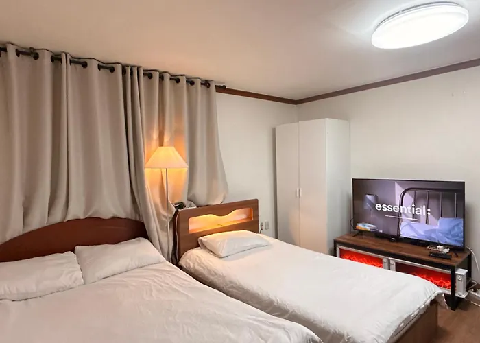 Gangnam Station 1min Netflix Two Big Tv Appartamento